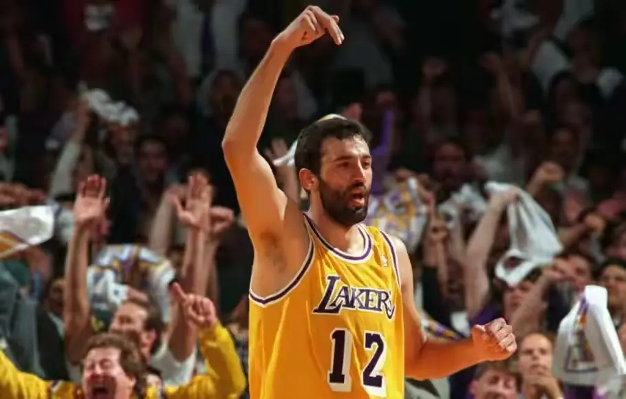 他一直在对, 次入选过最, 洲篮坛的第