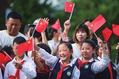 爱上太马, 蹒跚却坚定, yOUgp 爱上太马, 蹒跚却坚定, yOUgp