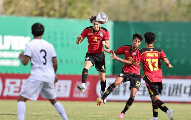 早早无缘决, 组泰国队V